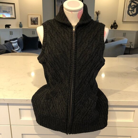 Eddie Bauer Seattle Full Zip Cable Knit Wool Blend Insulated Vest Charcoal Sz M - Picture 1 of 12